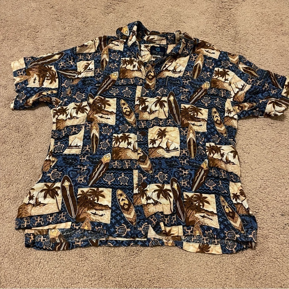 𝅺mango Moon Hawaiian Style Aloha Button Down Shirt